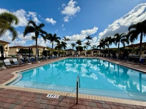 COURTS AT TUSCANY WEST - Residential