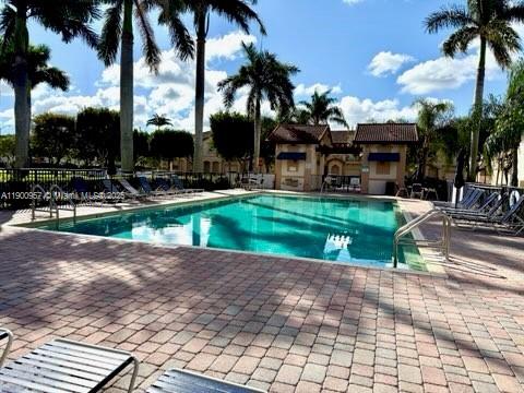 COURTS AT TUSCANY WEST - Residential