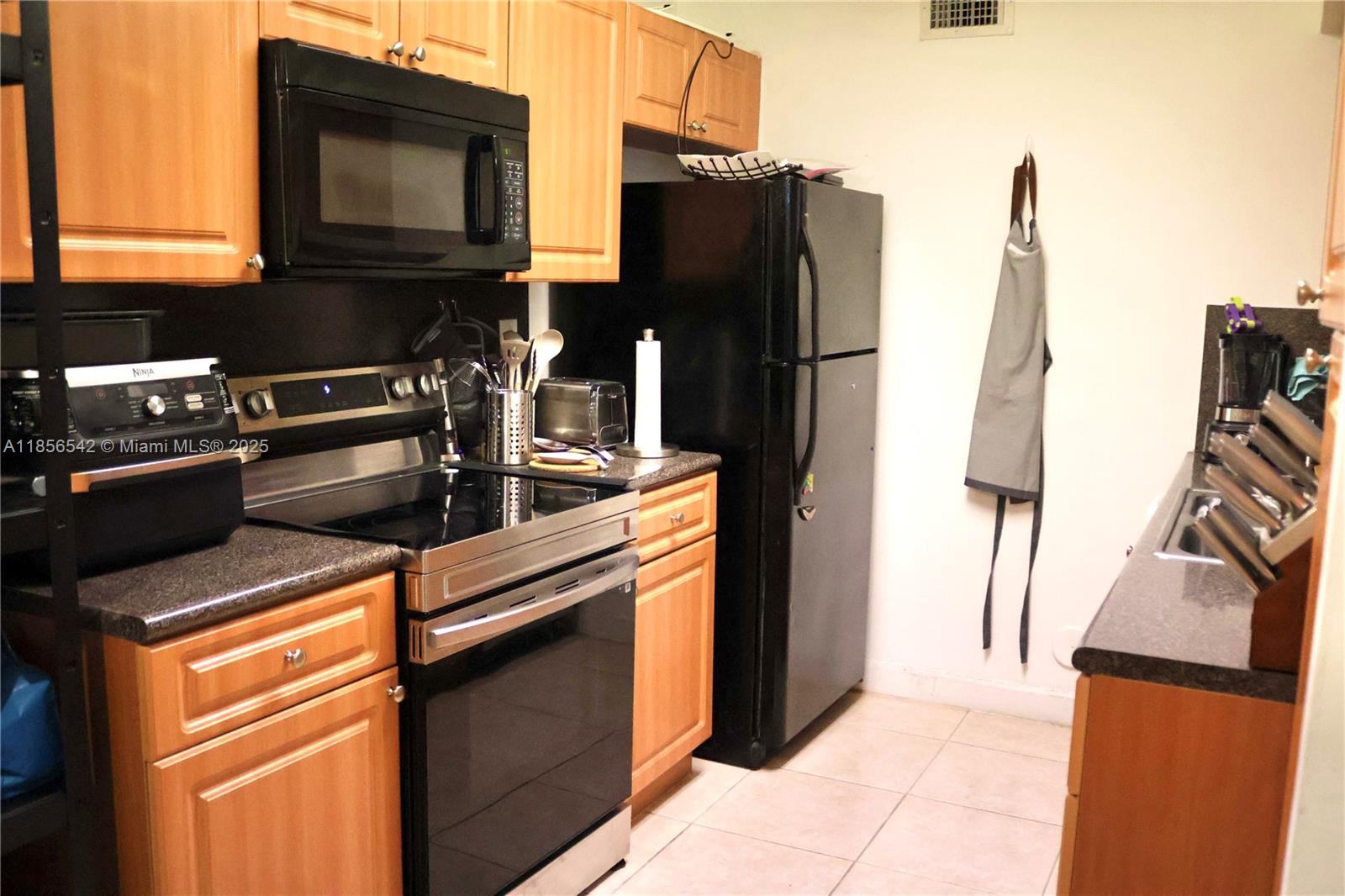 9747 NW 49th Ter 407