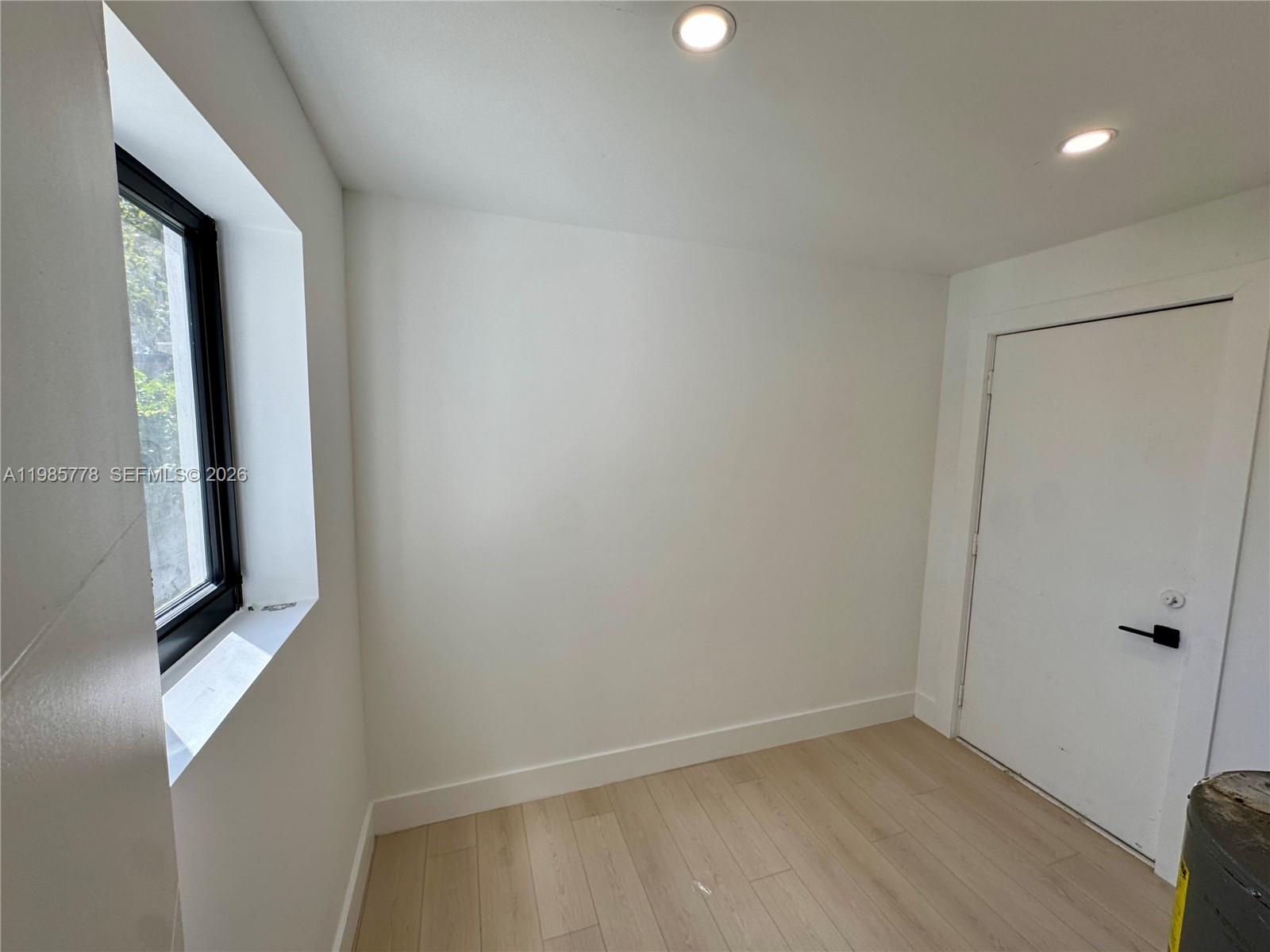 CAROL CITY - Residential