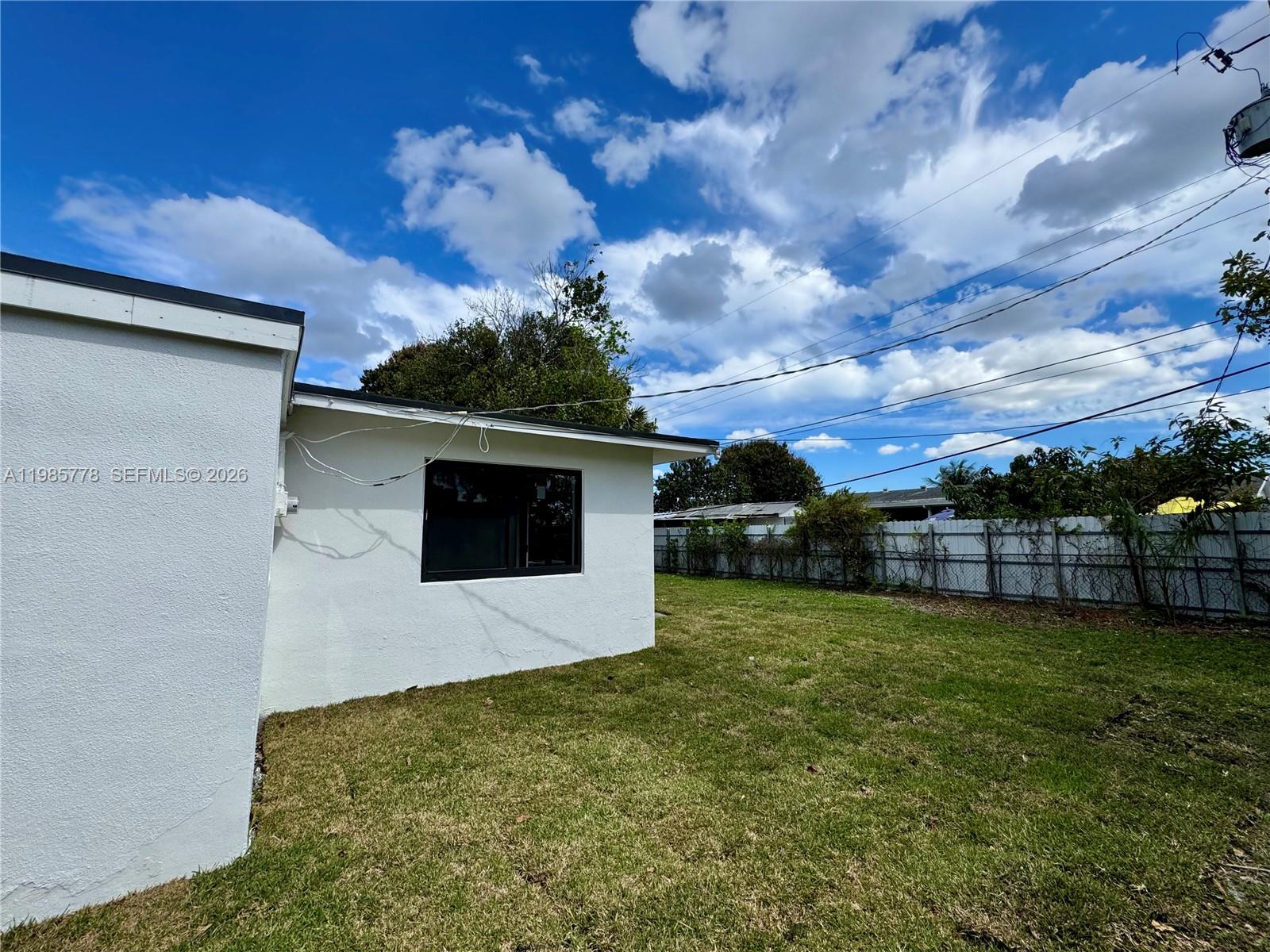 CAROL CITY - Residential