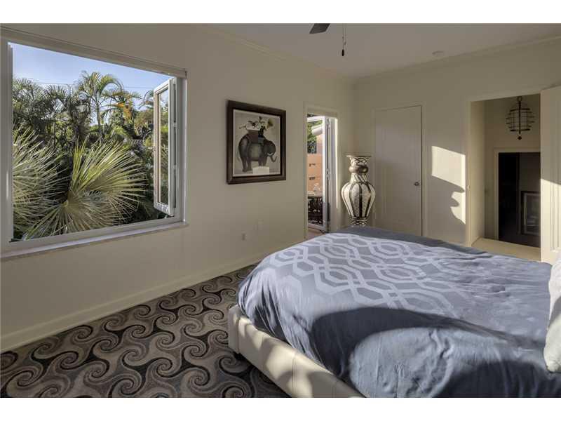 FLAMINGO TERRACE EXT - Residential