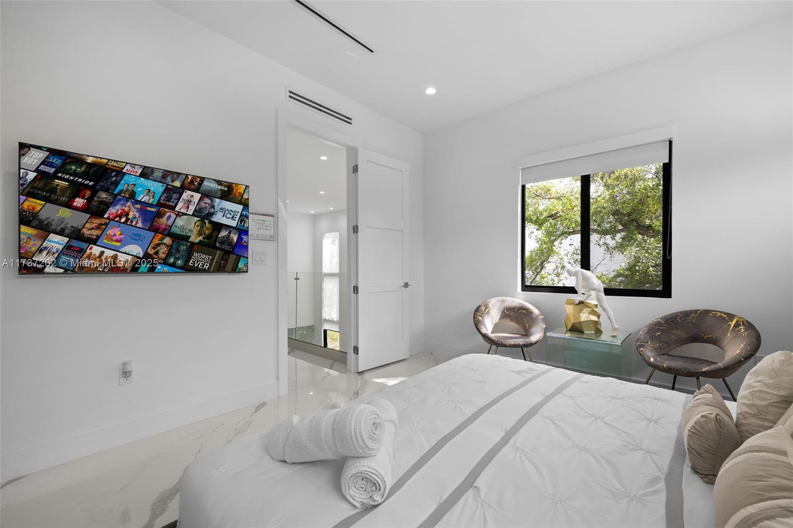 RIVERSIDE ADD AMEN PLAT - Residential