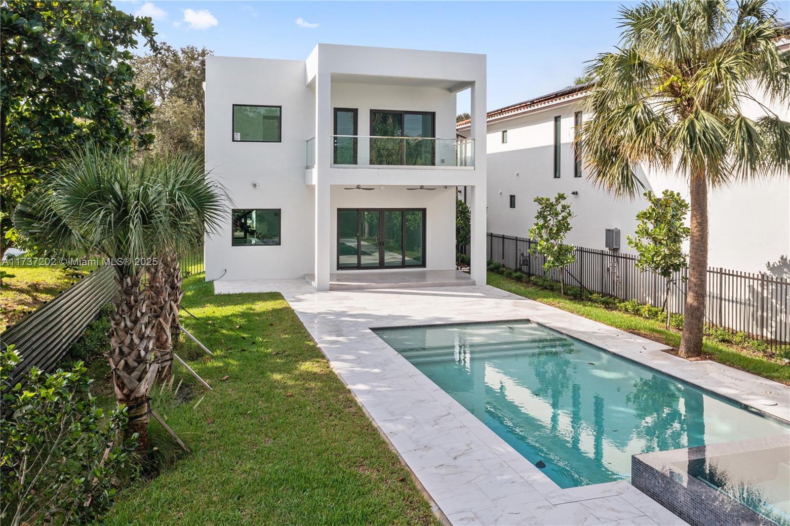 RIVERSIDE ADD AMEN PLAT - Residential
