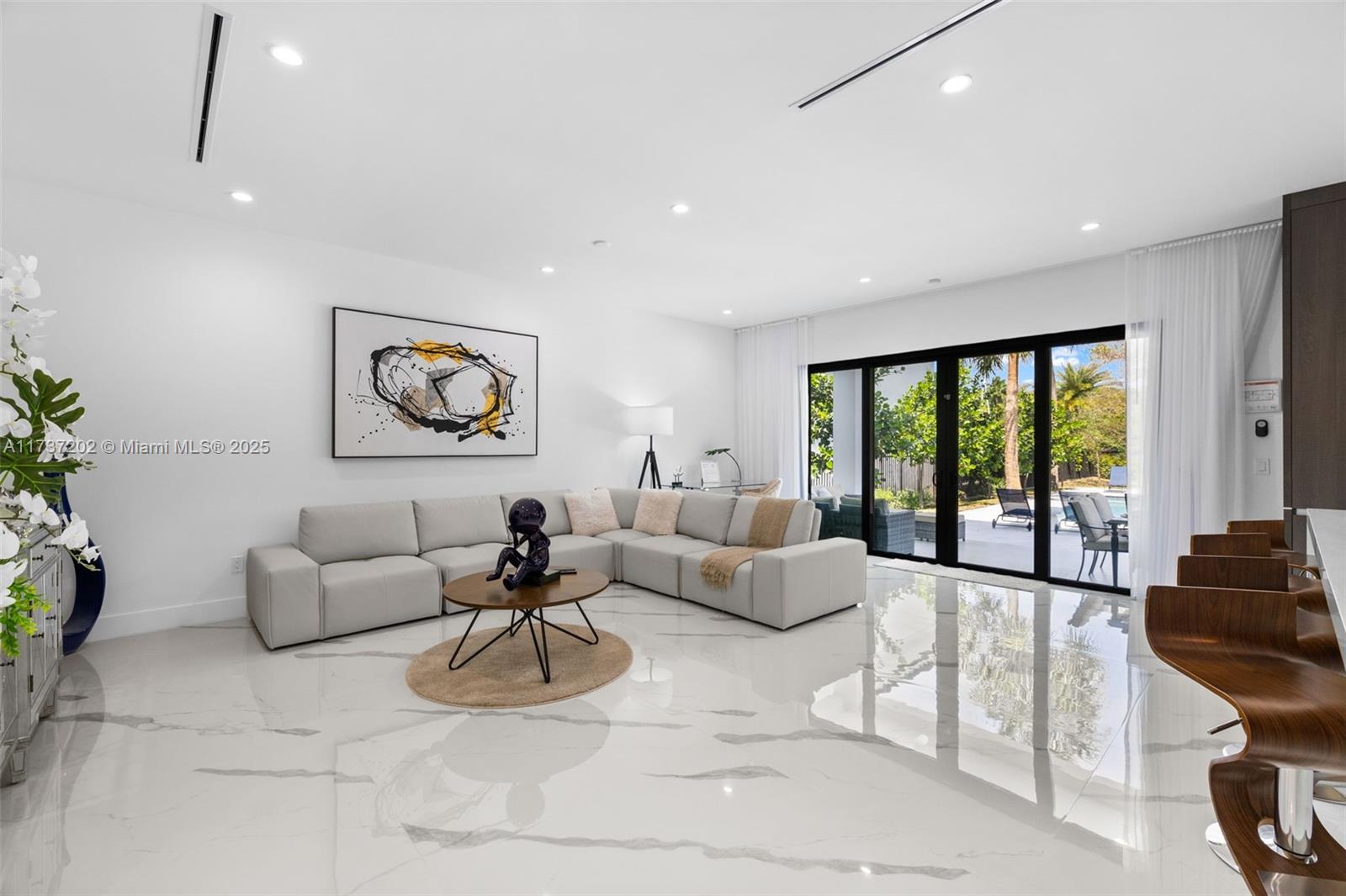 RIVERSIDE ADD AMEN PLAT - Residential