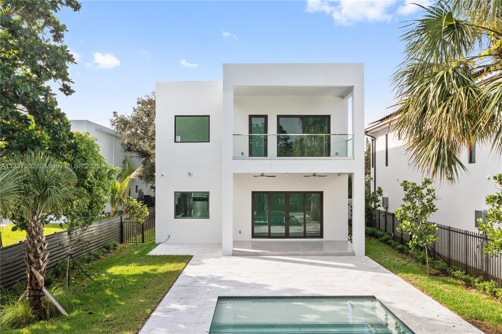 RIVERSIDE ADD AMEN PLAT - Residential
