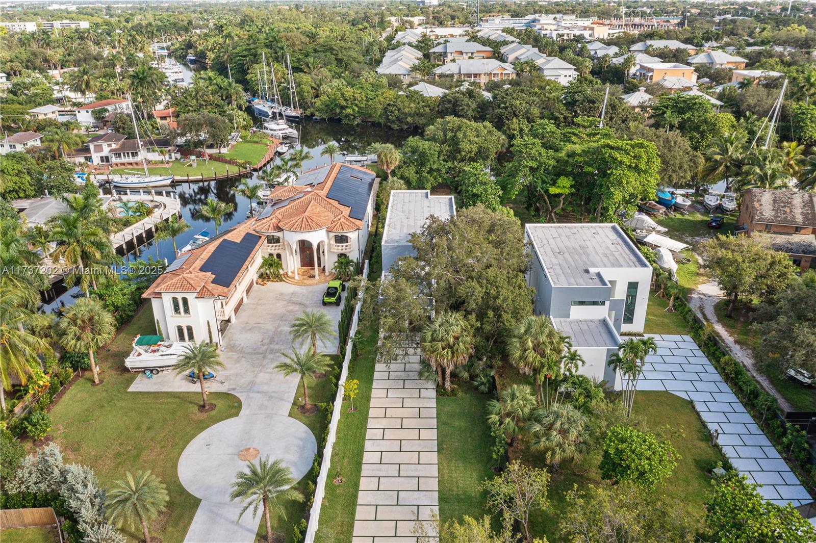 RIVERSIDE ADD AMEN PLAT - Residential