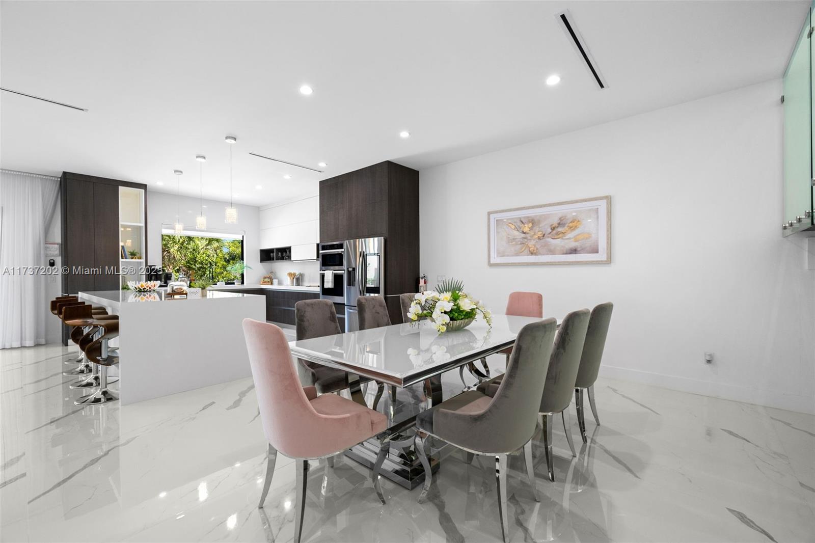 RIVERSIDE ADD AMEN PLAT - Residential