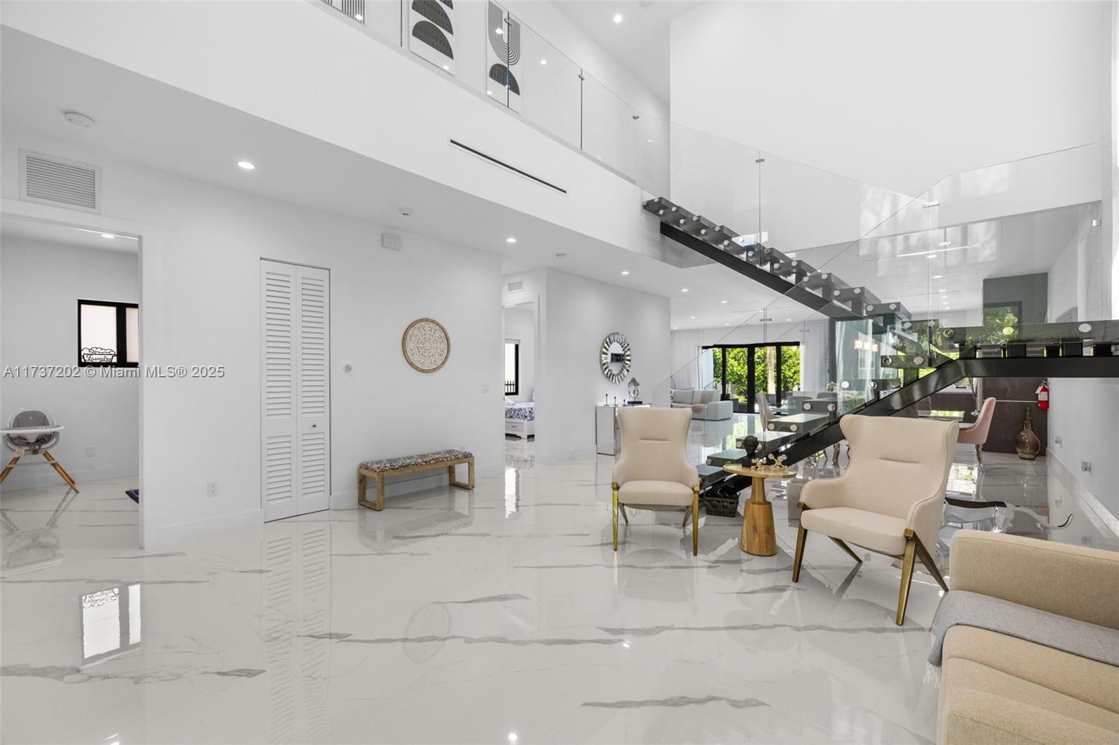 RIVERSIDE ADD AMEN PLAT - Residential