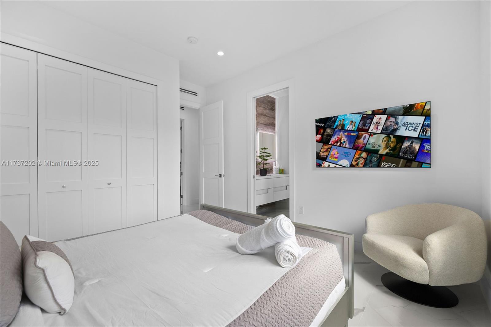 RIVERSIDE ADD AMEN PLAT - Residential