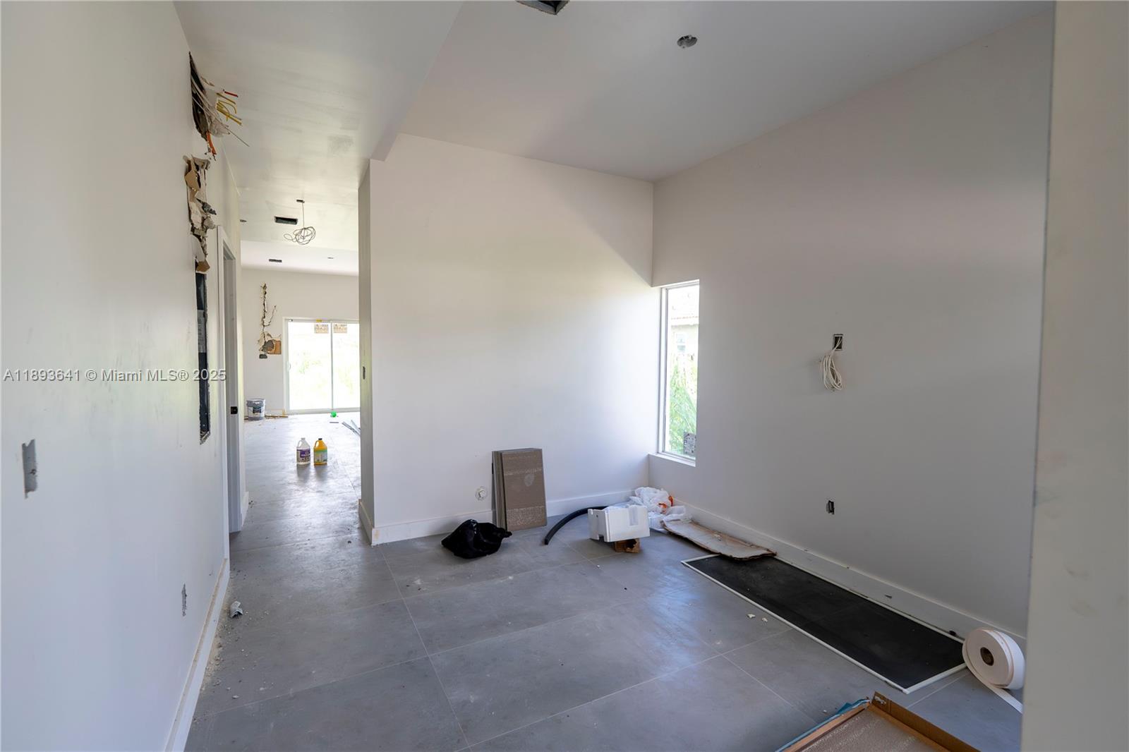 DIXIE HEIGHTS GARDENS - Residential Income