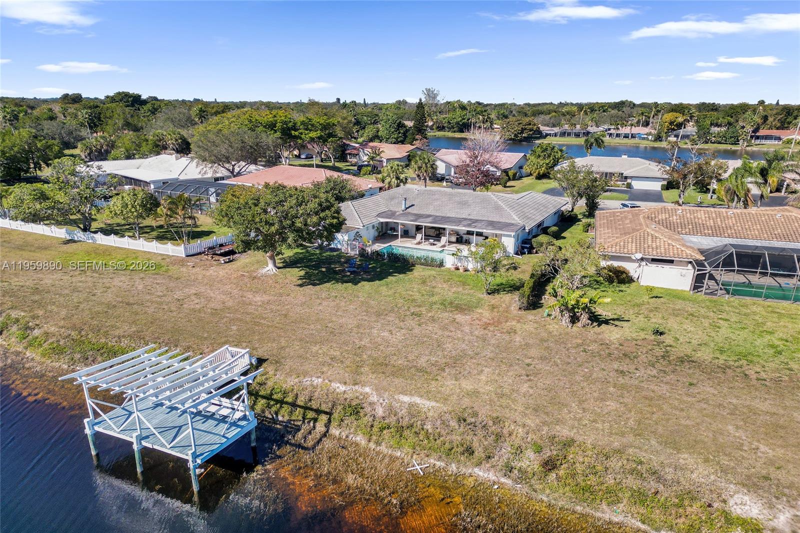 OAK WOOD - Residential