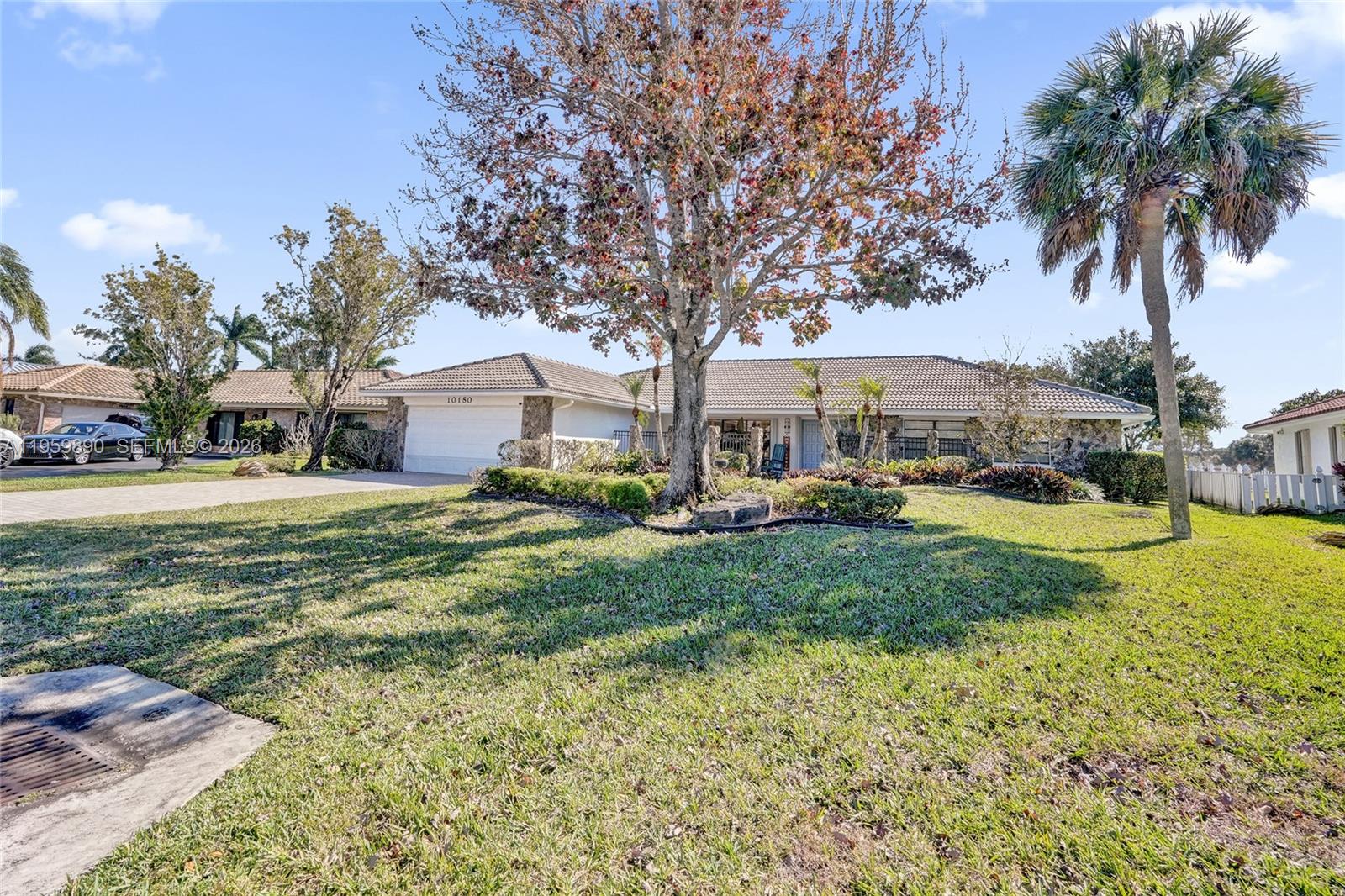 OAK WOOD - Residential