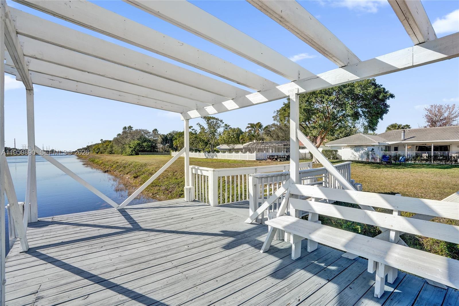 OAK WOOD - Residential