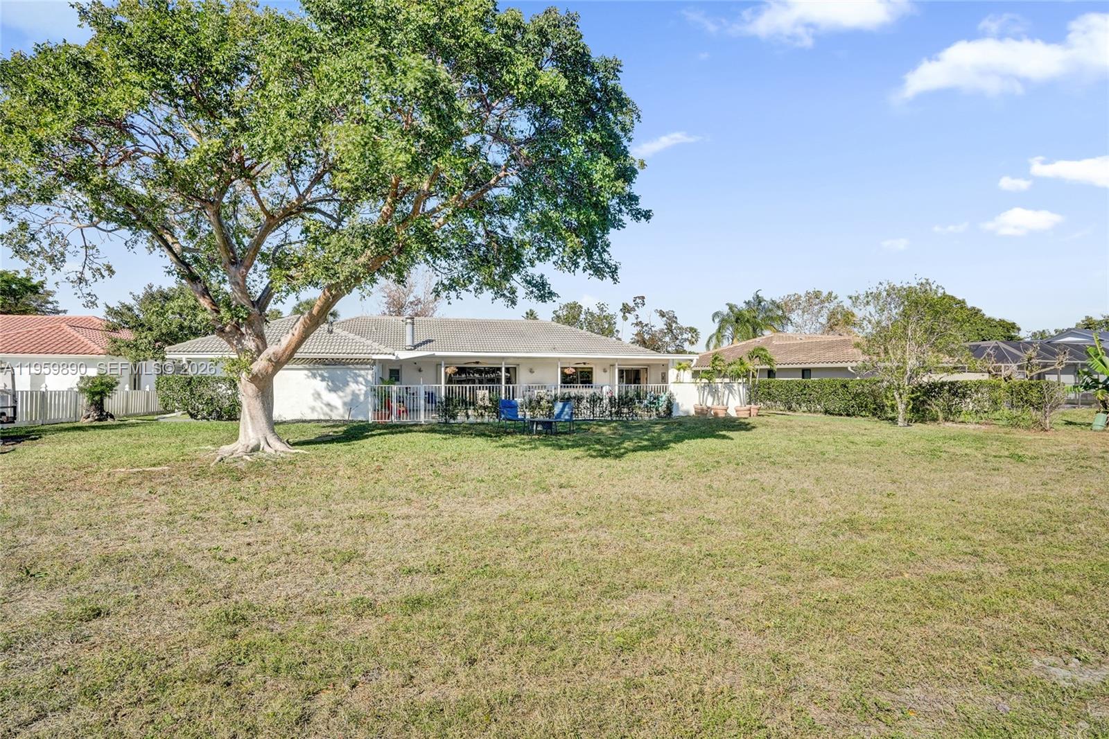 OAK WOOD - Residential