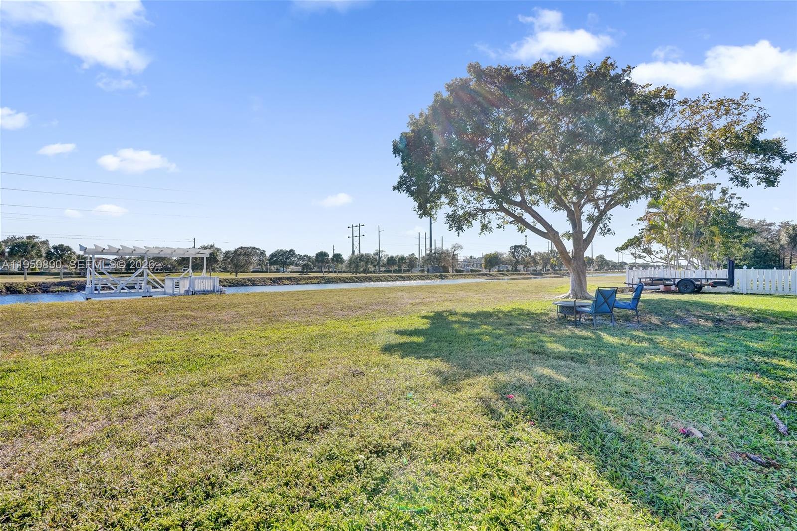 OAK WOOD - Residential