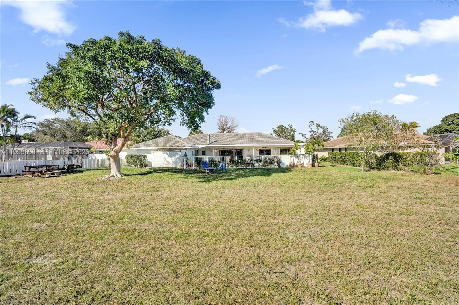 OAK WOOD - Residential