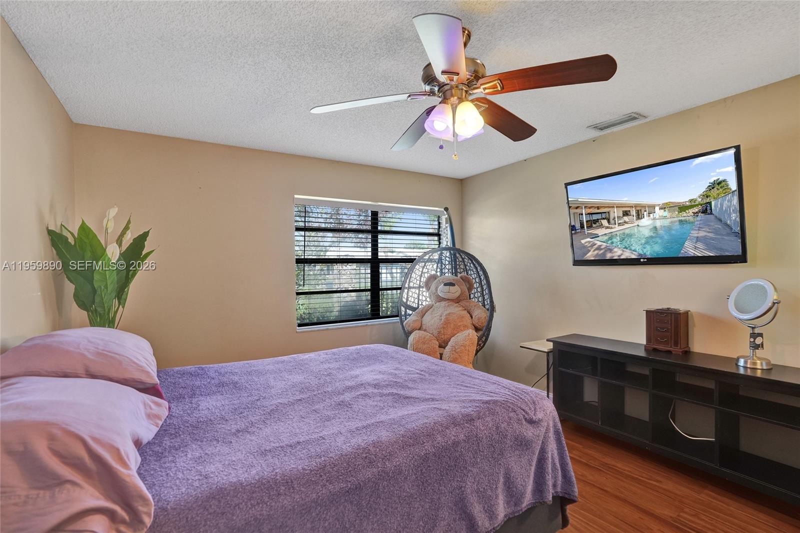 OAK WOOD - Residential