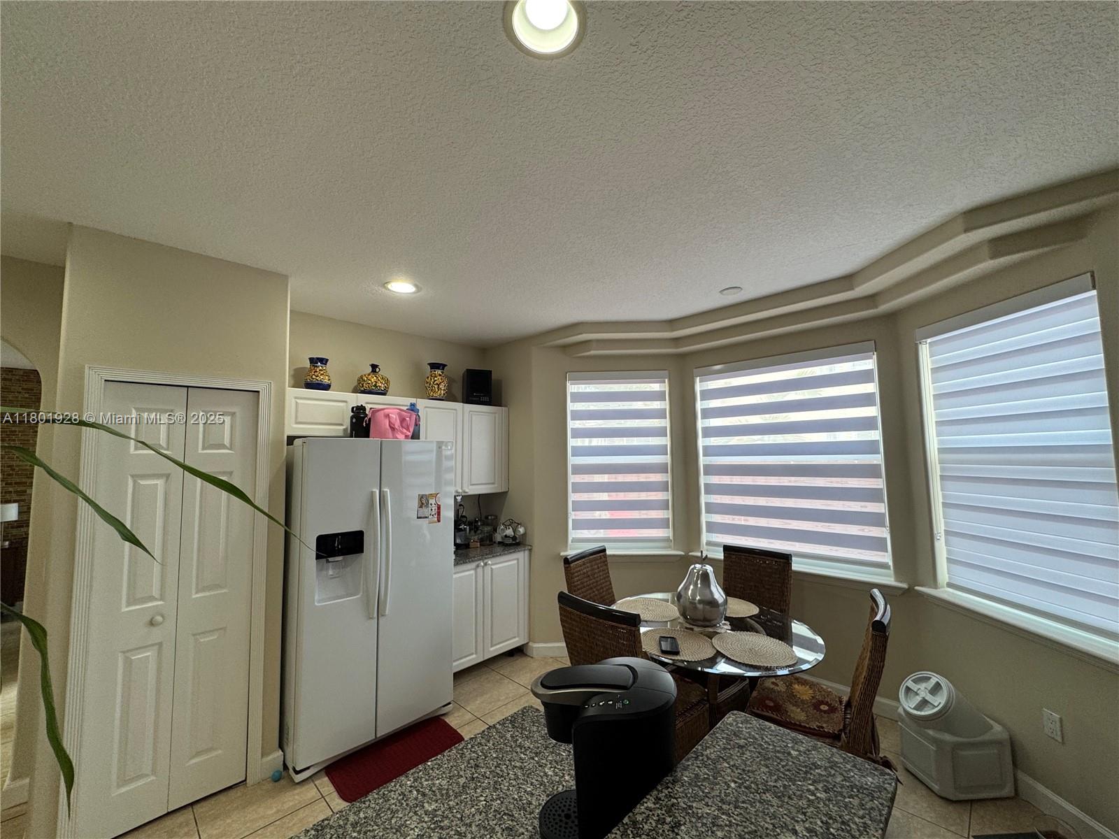 SAVANNAH AT DORAL - Residential