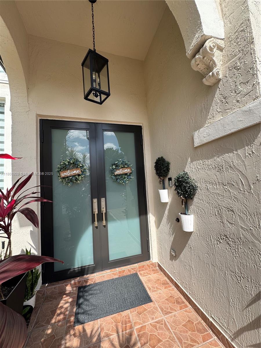SAVANNAH AT DORAL - Residential