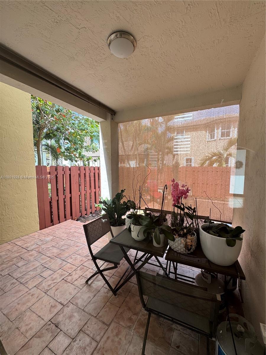 SAVANNAH AT DORAL - Residential