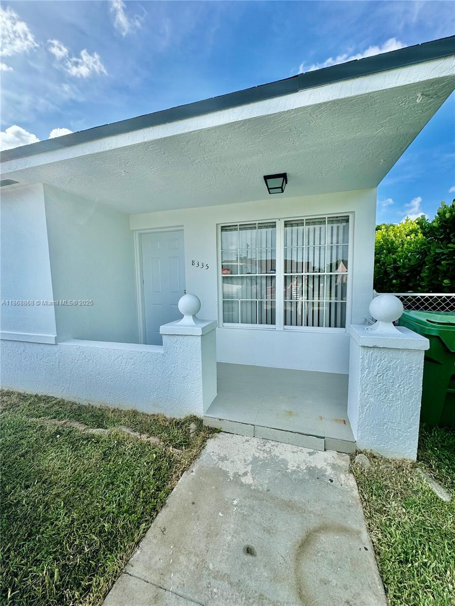 This beautifully renovated 3-bedroom, 2-bathroom property offers comfort and modern style. Enjoy a brand-new kitchen, new flooring throughout the home, and an updated bathroom for your convenience. Perfectly located, this home provides easy access to the best that Miami has to offer. Schedule your visit today and make this stunning property your new home!