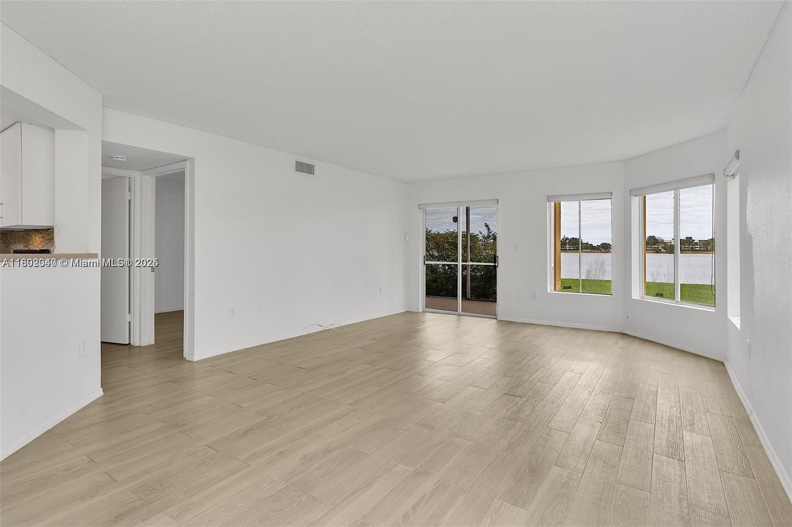 2351 NW 33rd St 506