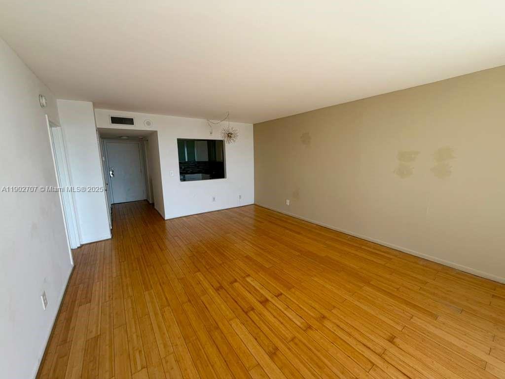 SAILBOAT CAY CONDO - Residential Lease