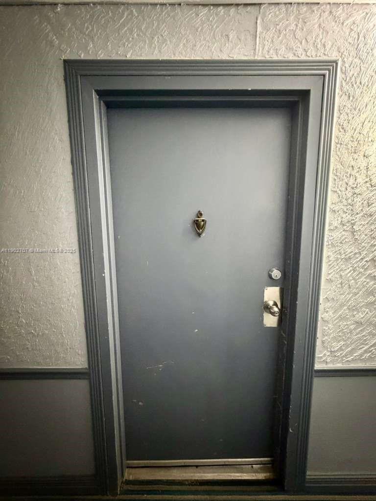 SAILBOAT CAY CONDO - Residential Lease