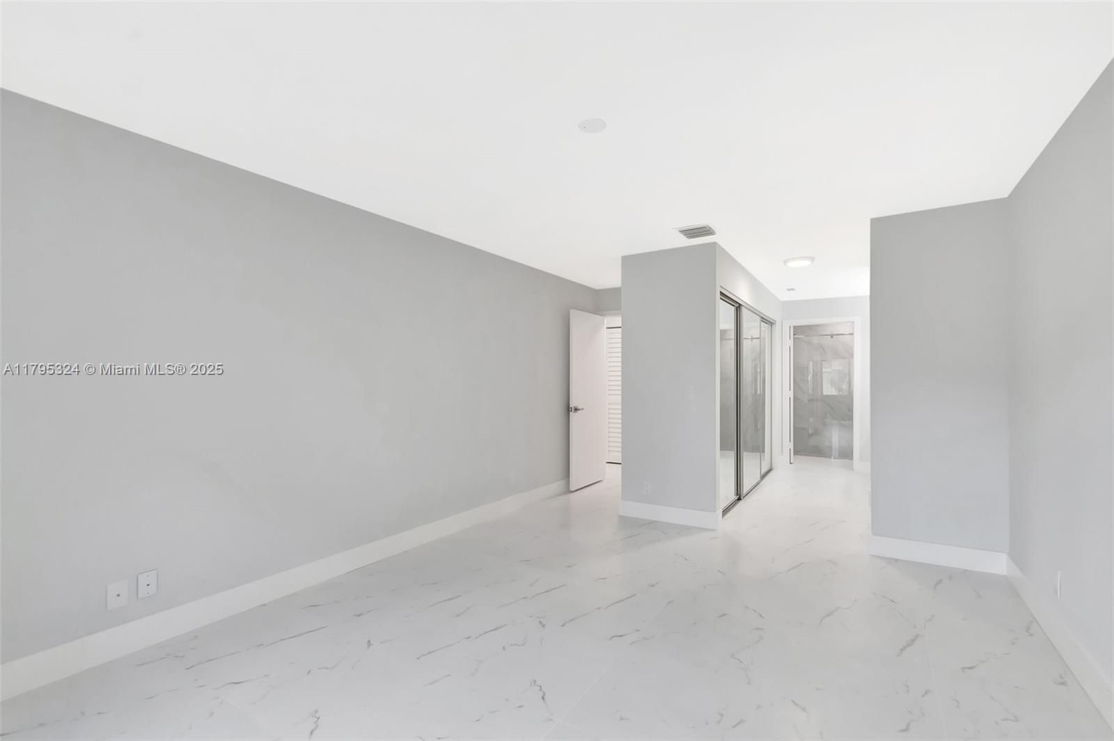 WHISPER WALK - Residential