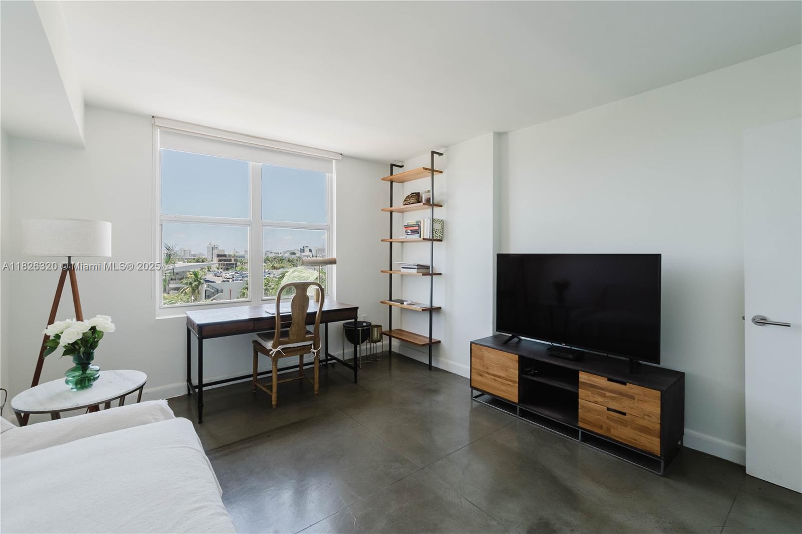 SUNSET HARBOUR NORTH CONDO - Residential