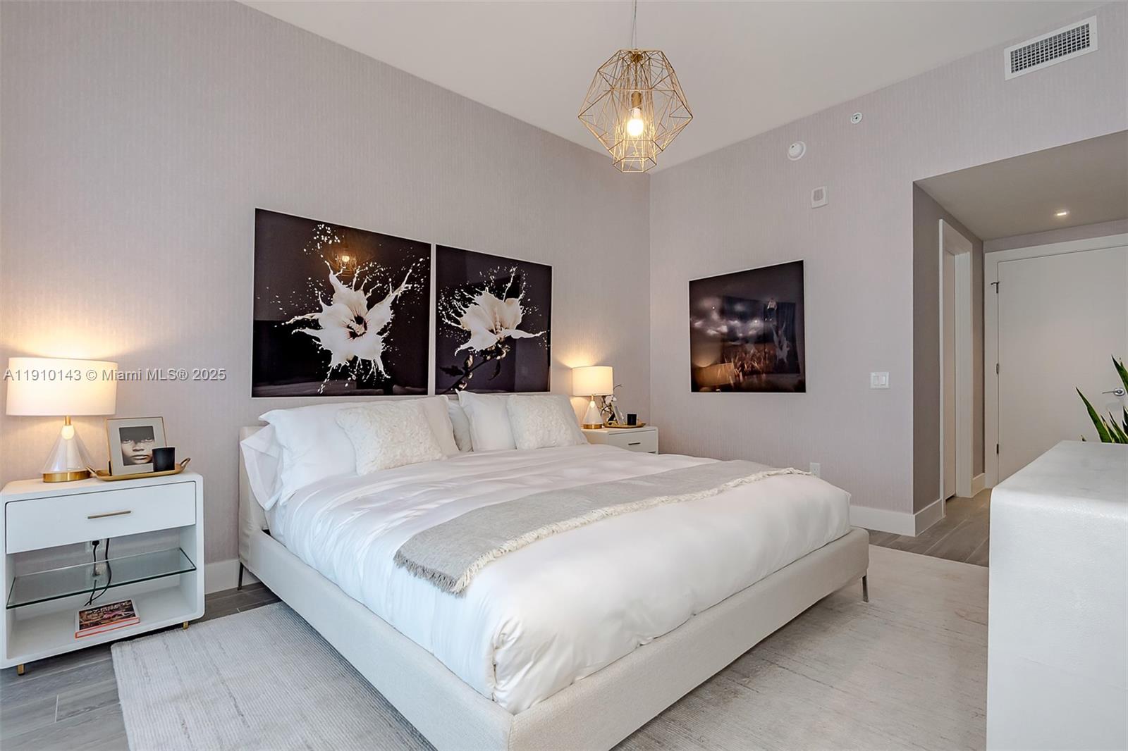 AVENTURA PARKSQUARE RESID - Residential