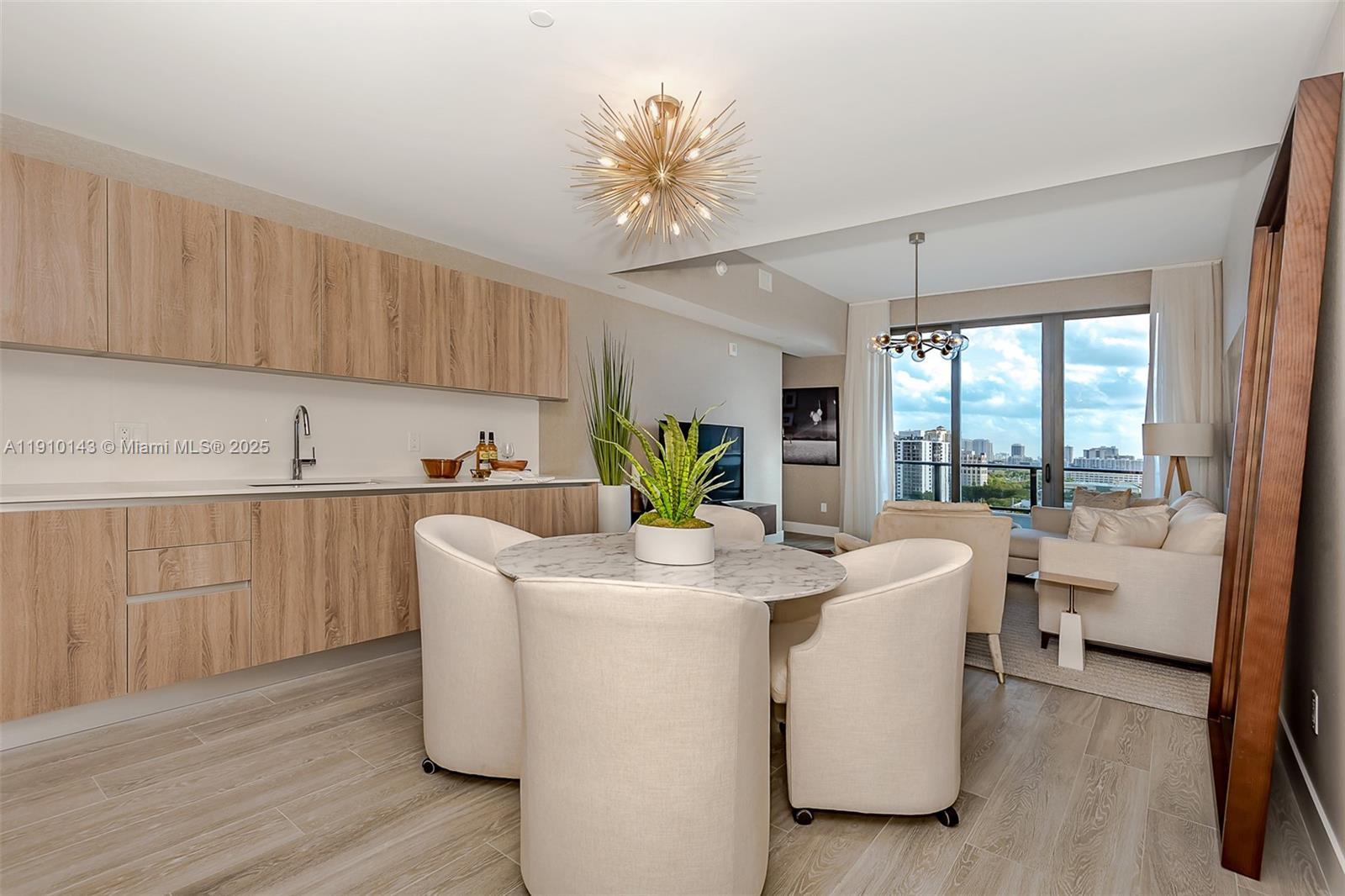 AVENTURA PARKSQUARE RESID - Residential