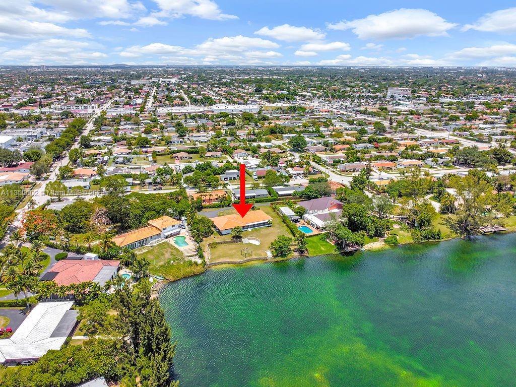 MC CAHILLS BLUEBIRD LAKE - Residential