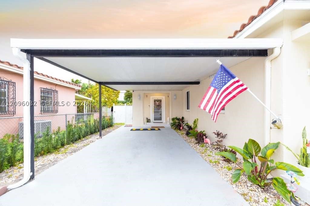 55 SW 60th Ave