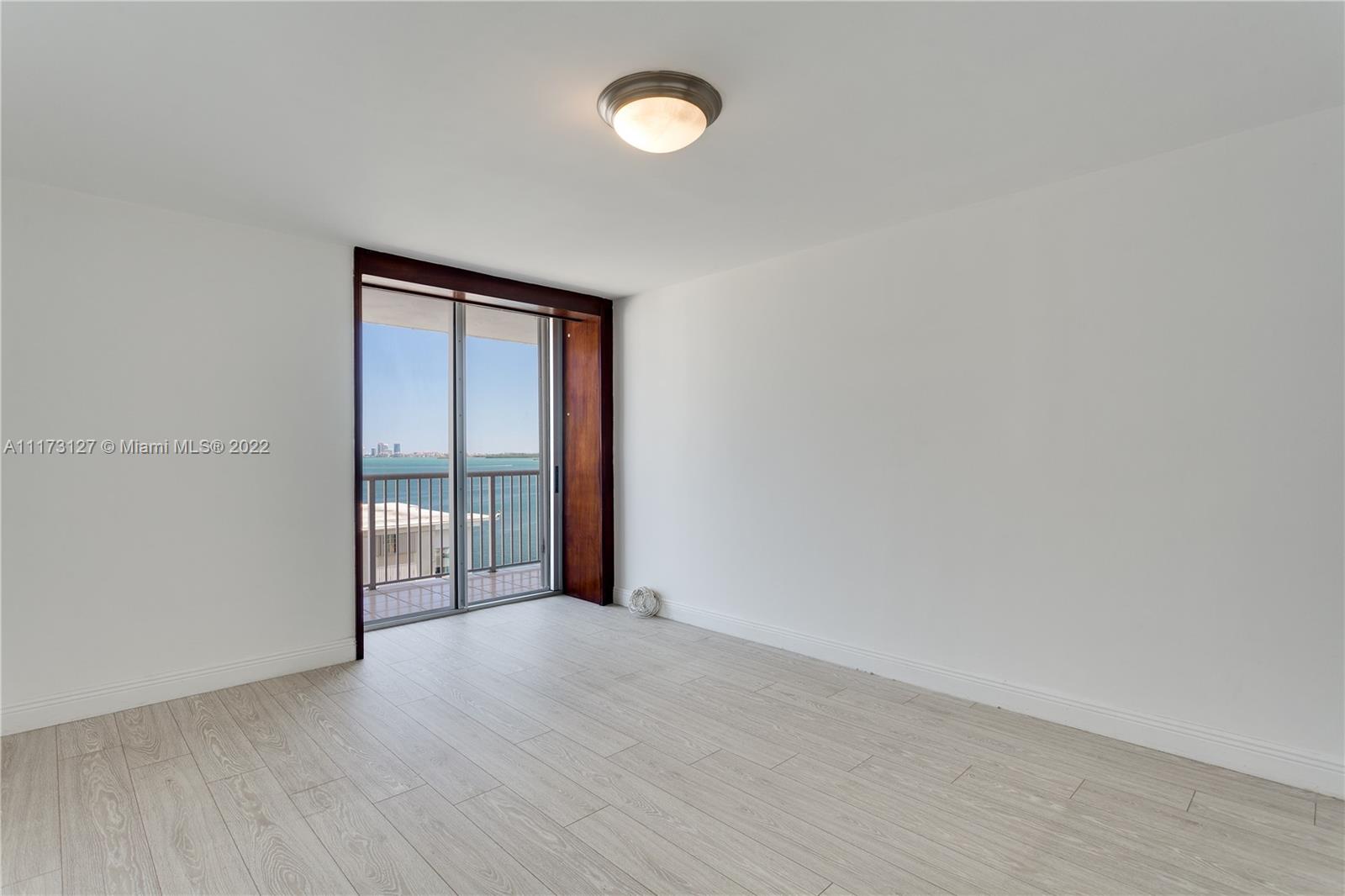 BRICKELL BISCAYNE CONDO - Residential Lease