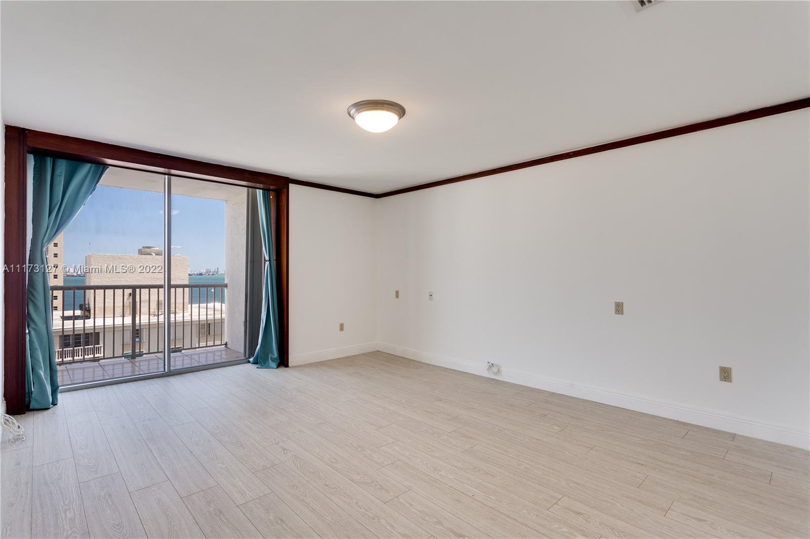 BRICKELL BISCAYNE CONDO - Residential Lease