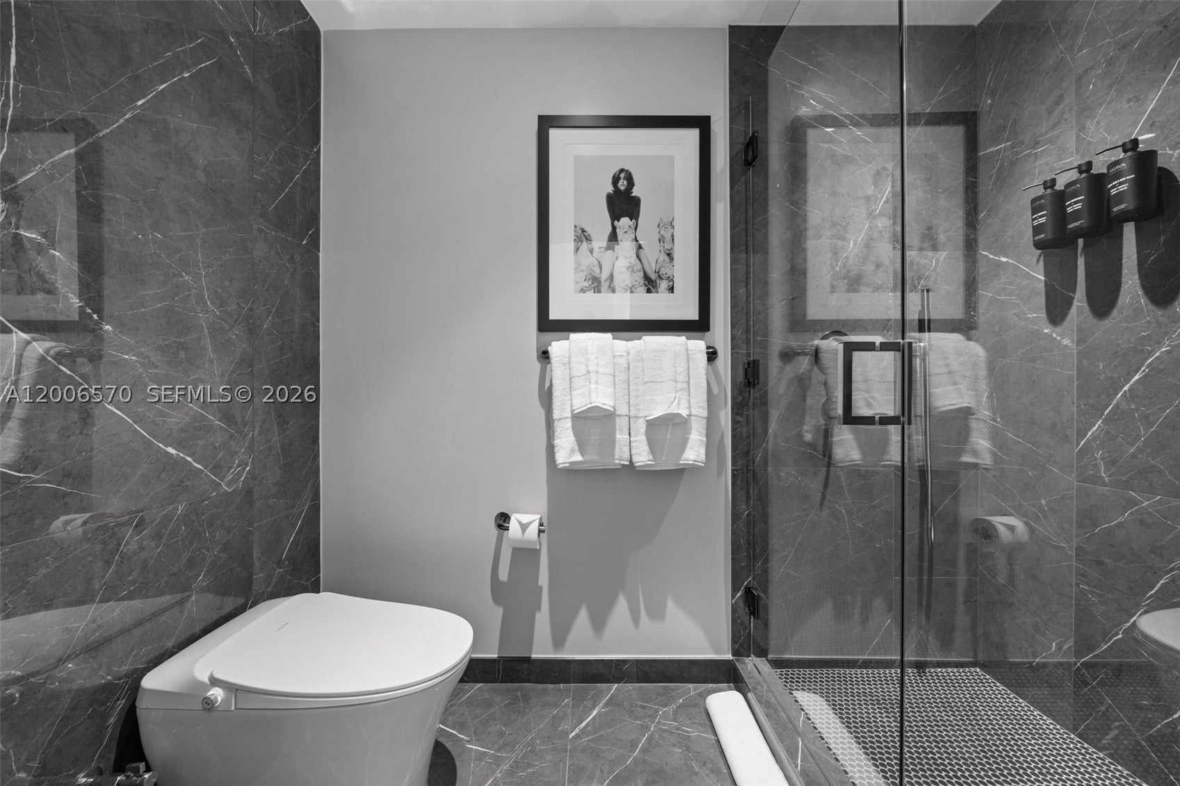 20 NE 11th St 4012A