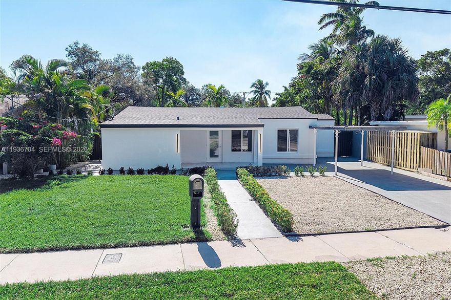 Enjoy this 3BR, 2BA Rental waterfront property located minutes from downton Fort Lauderdale ,  Las OLAS, the beach  and  the Airport. Private backyard access  to river. Spacious and bright, lots of natural light.The house is nicely updated with new roof, new impact windows and  brand new stucco and painting thrught the entire home .