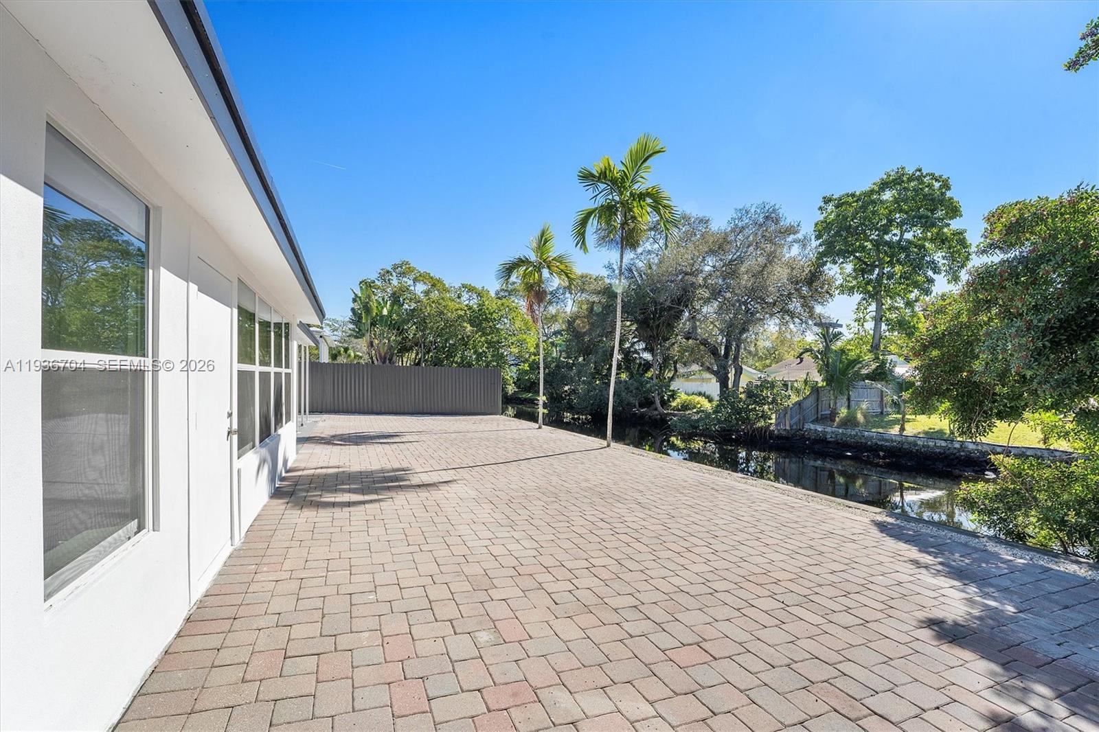 CROISSANT PARK RIVER SEC - Residential Lease