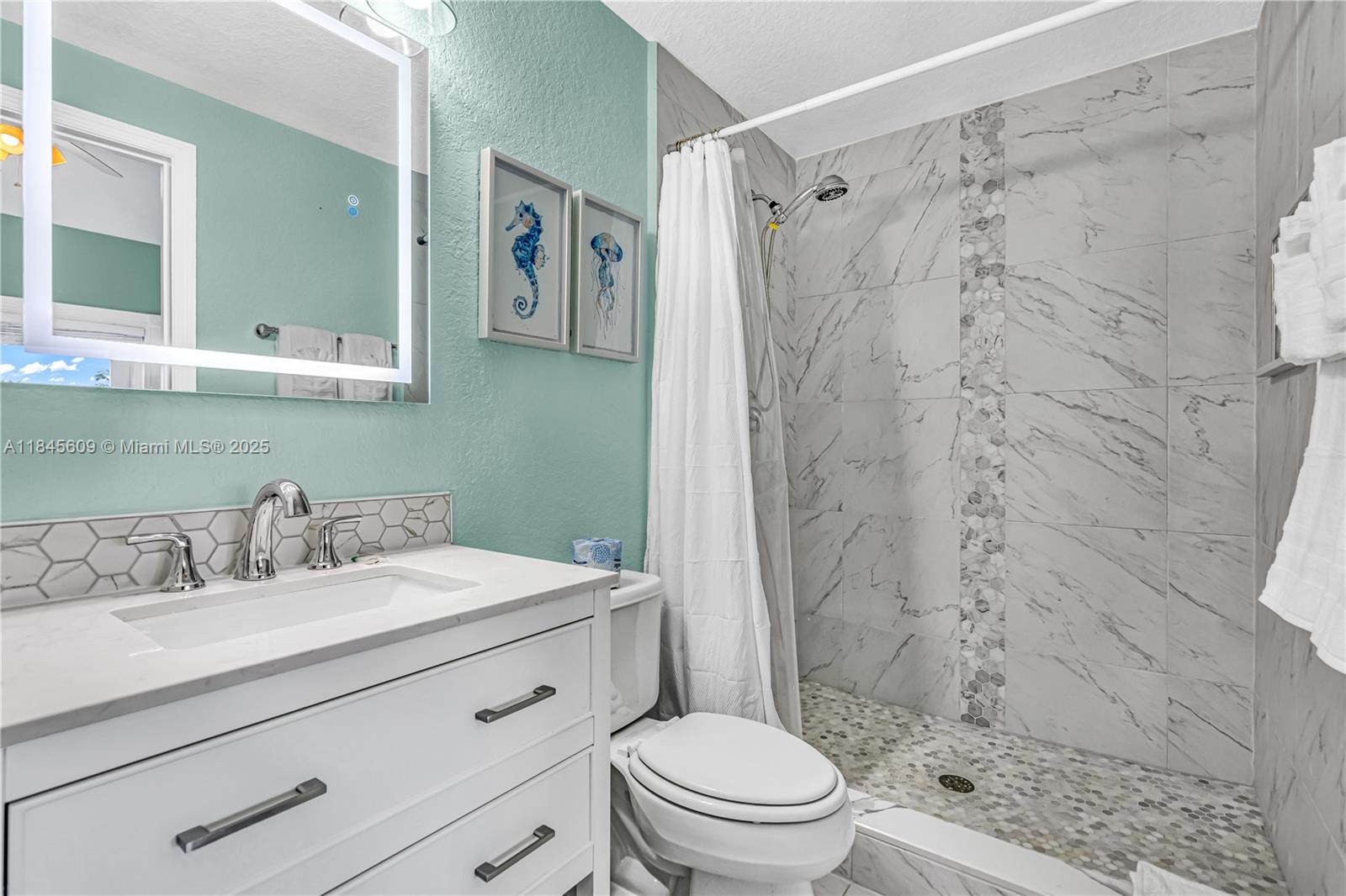 MARAMEADE AMD - Residential