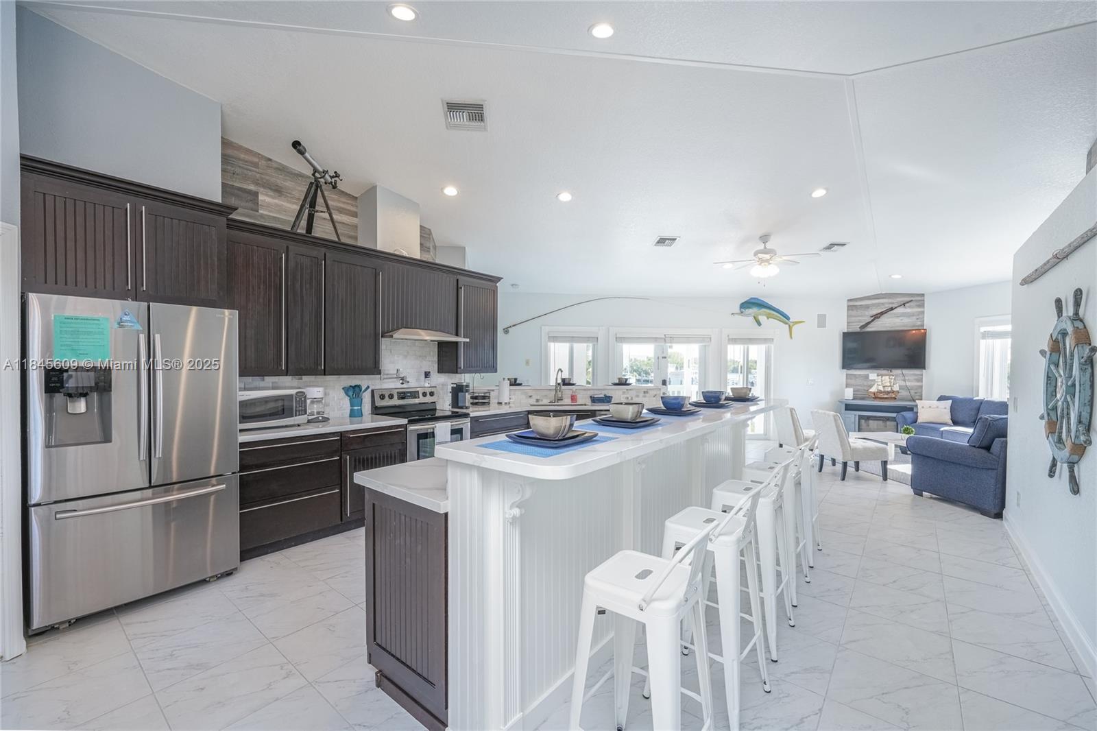 MARAMEADE AMD - Residential