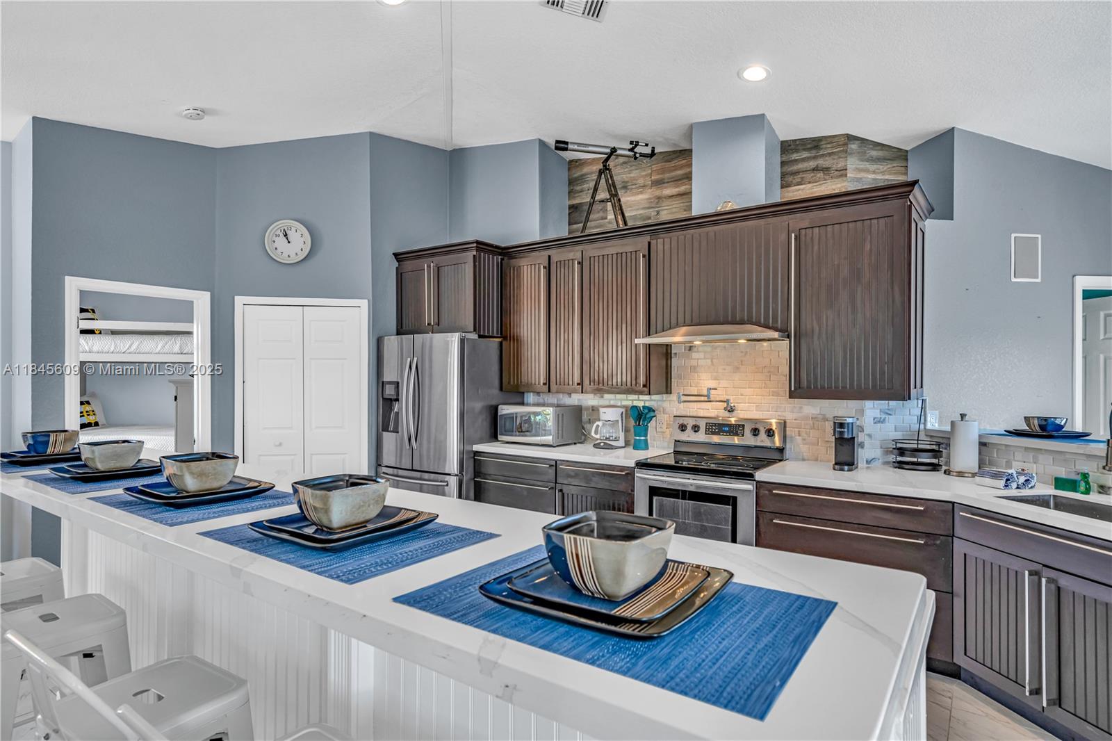 MARAMEADE AMD - Residential