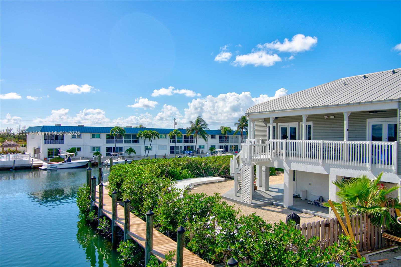 MARAMEADE AMD - Residential