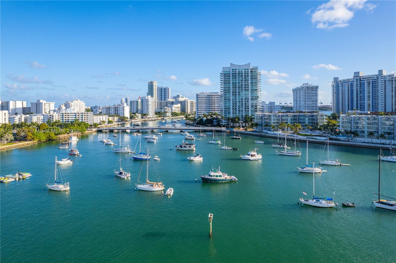 THE GRAND VENETIAN CONDO - Residential