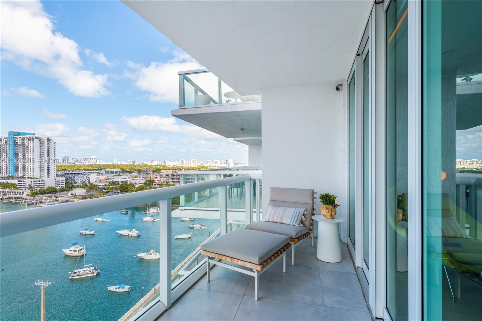 THE GRAND VENETIAN CONDO - Residential