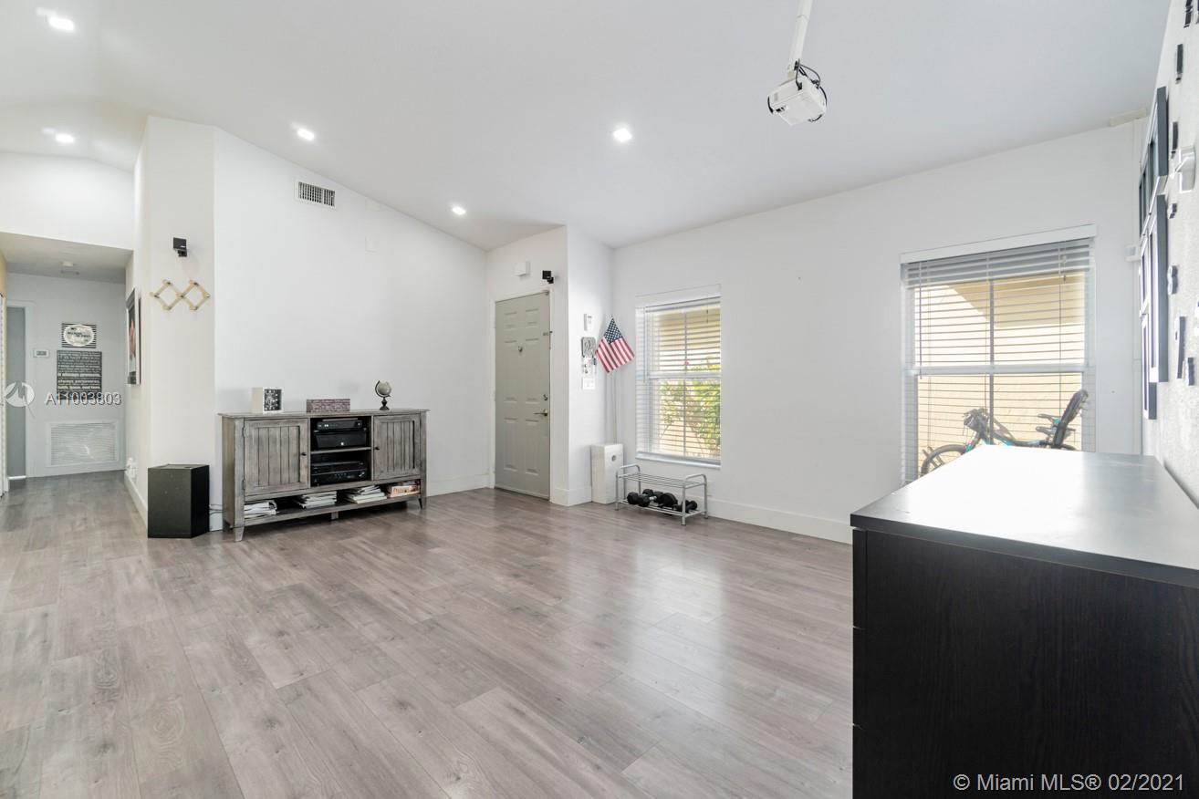 PROFILES II @ CHAPEL TRAIL - Residential