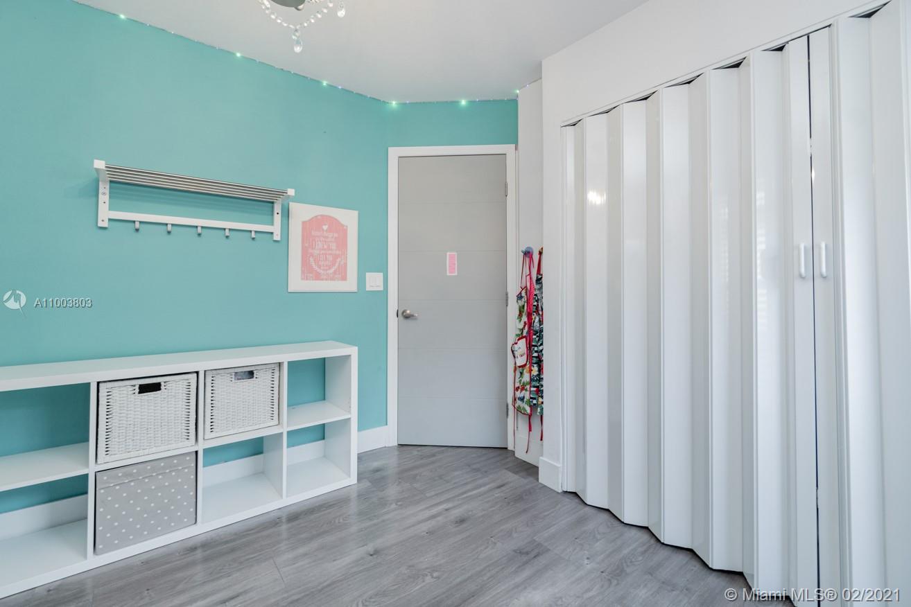 PROFILES II @ CHAPEL TRAIL - Residential