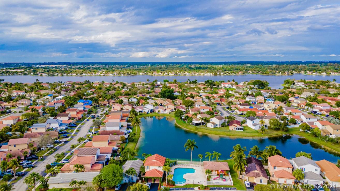PROFILES II @ CHAPEL TRAIL - Residential