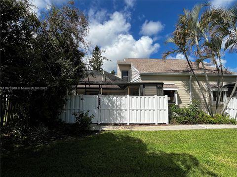 Find Discounted Florida Foreclosed Homes 601 Summerwinds Ln Jupiter FL 33458